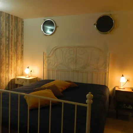 Nini Short Lets Apartament Neapol